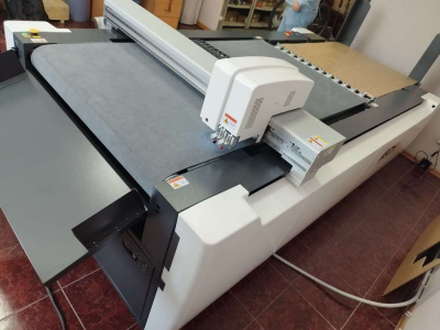 Поставка и запуск режущего плоттера iECHO PK1209 PRO MAX